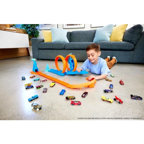 Hot Wheels Track Creator, Tripla Hurok pálya játékszett, 02580