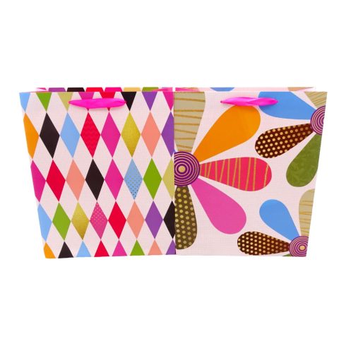 Papírtasak, mintás, 18 x 23 x 8 cm, 32572